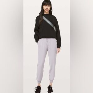 Lululemon On The Fly Joggers - size 6